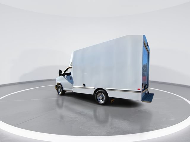 New 2025 Chevrolet Express 3500 w/ Power Convenience Package RWD image 6