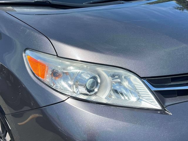 Certified 2020 Toyota Sienna XLE AWD/4WD image 11