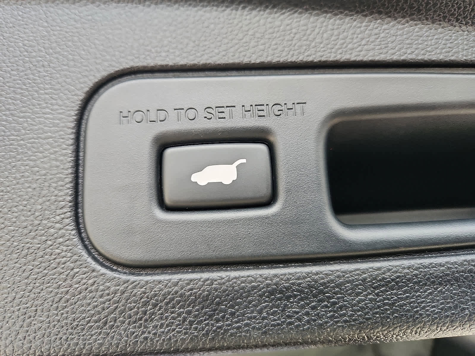 Certified 2023 Acura MDX A-Spec image 30