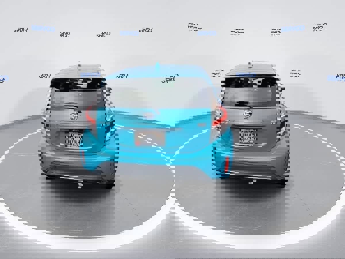 Used 2018 Toyota Prius C Four image 7