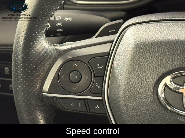 Used 2021 Toyota Avalon XSE FWD image 28