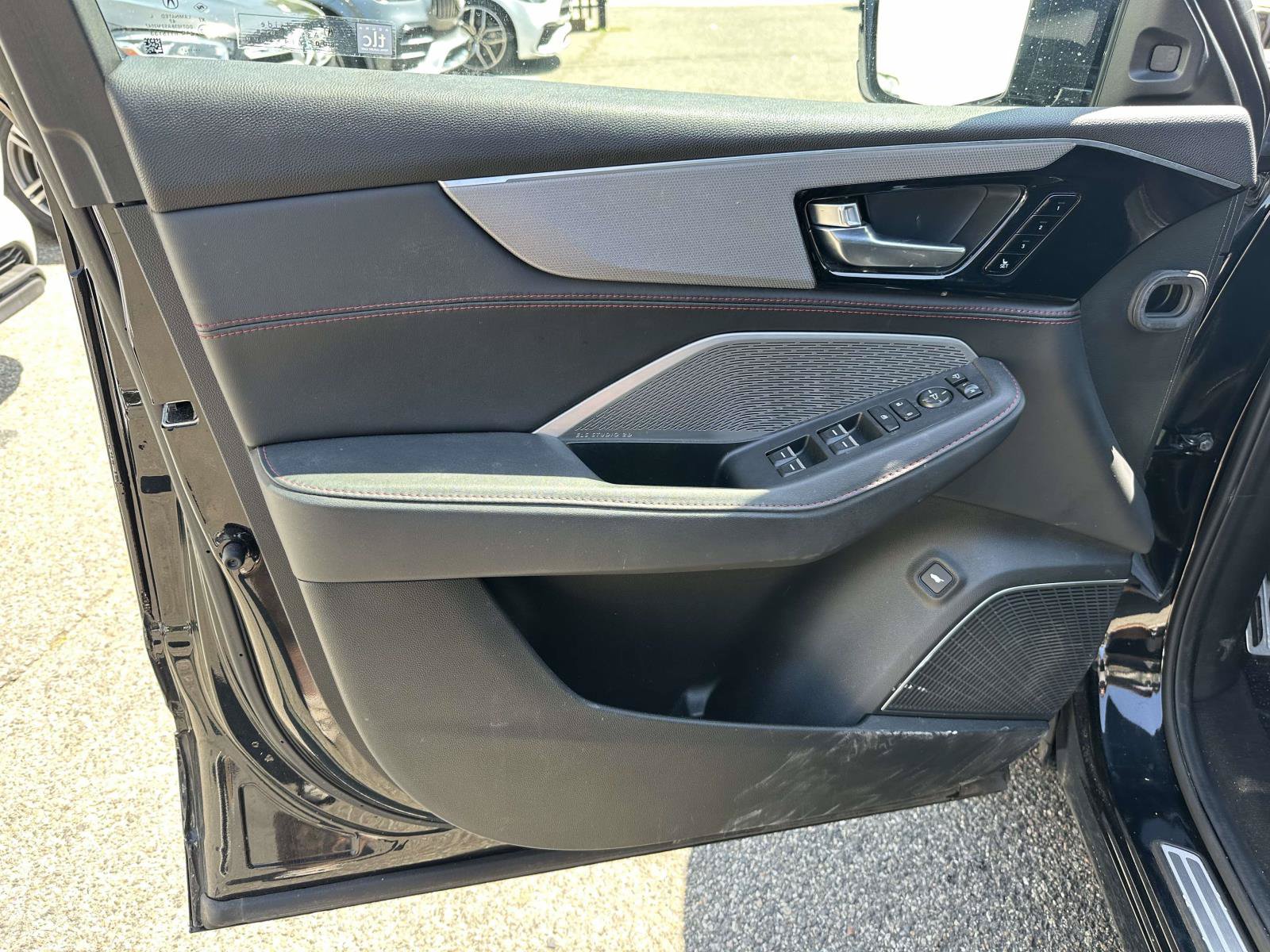 Used 2023 Acura MDX A-Spec AWD/4WD image 13