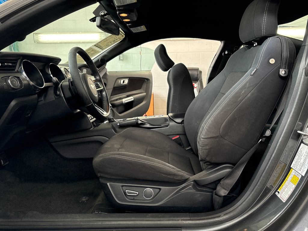 Used 2016 Ford Mustang Coupe w/ Equipment Group 051A RWD image 15
