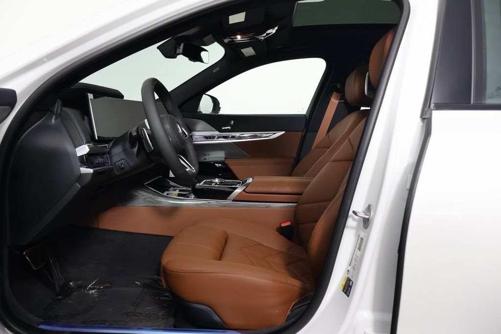 New 2026 BMW i7 eDrive50 w/ M Sport Package RWD image 5