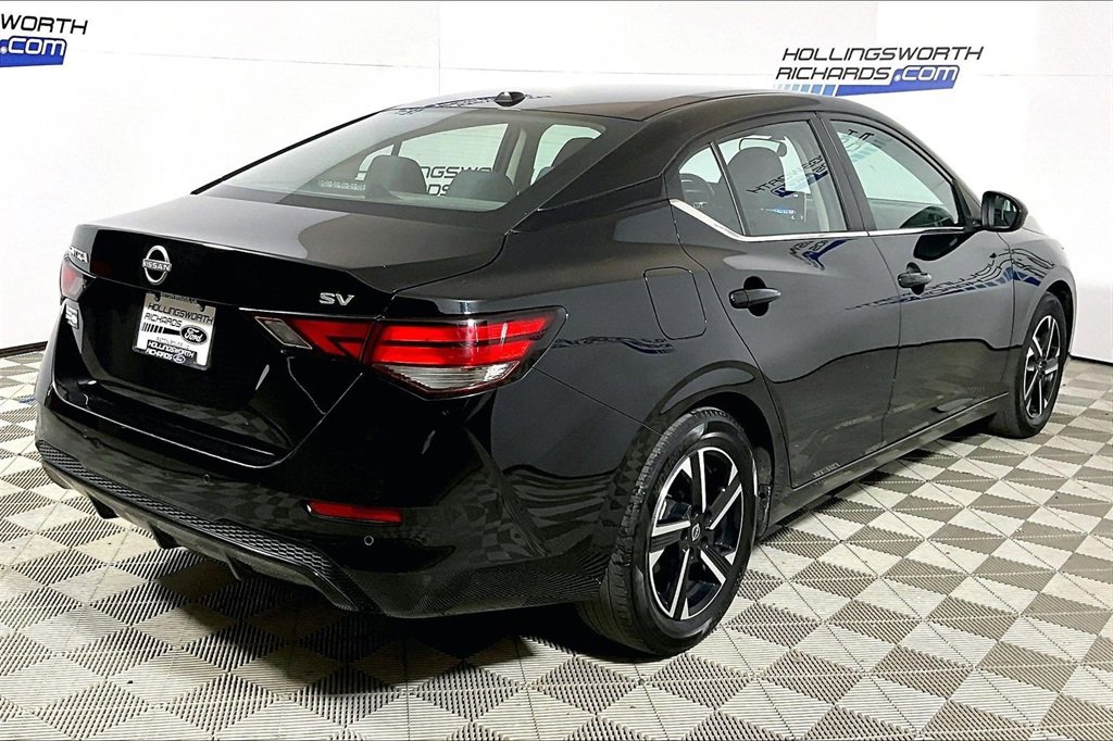 Used 2024 Nissan Sentra SV image 9