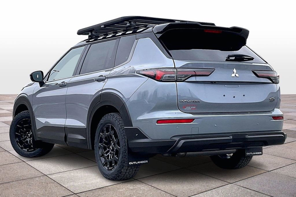 New 2026 Mitsubishi Outlander Trail Edition image 3