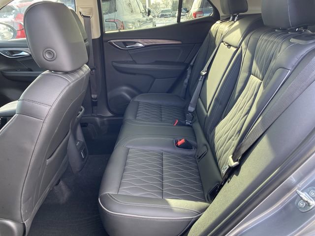 Used 2021 Buick Envision Avenir w/ Technology Package II image 36