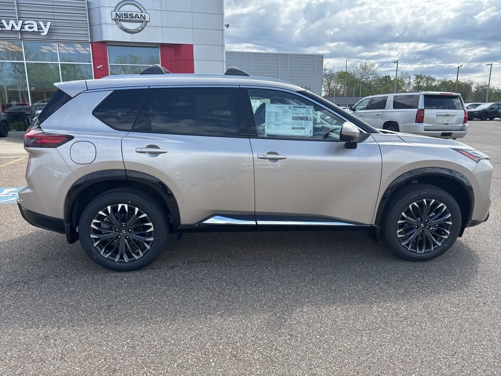 New 2026 Nissan Rogue Platinum image 7