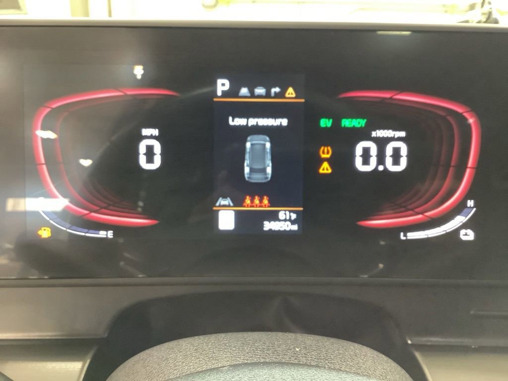 Certified 2024 Kia Sportage EX w/ EX Premium Package image 16