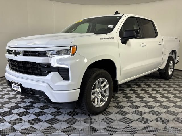 Used 2026 Chevrolet Silverado 1500 RST AWD/4WD image 2