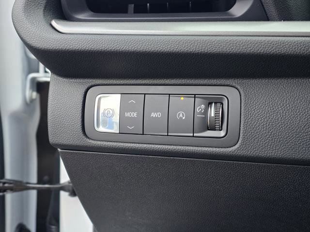 New 2026 Chevrolet Traverse LT w/ Midnight/Sport Edition image 11