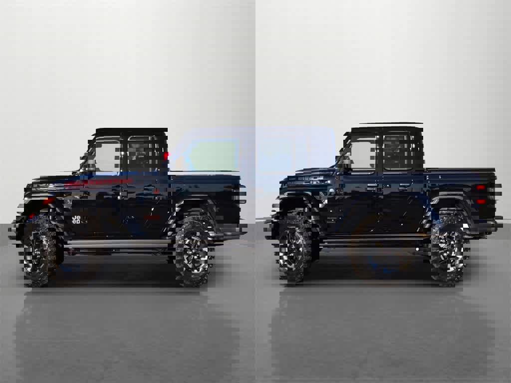 New 2025 Jeep Gladiator Rubicon image 3