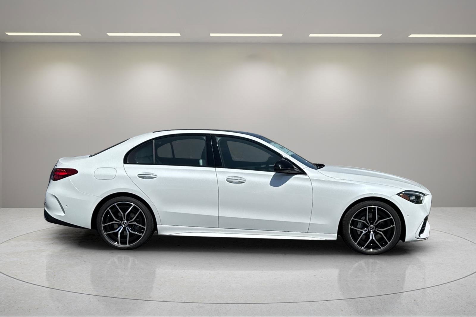 New 2025 Mercedes-Benz C 300 4MATIC Sedan image 3