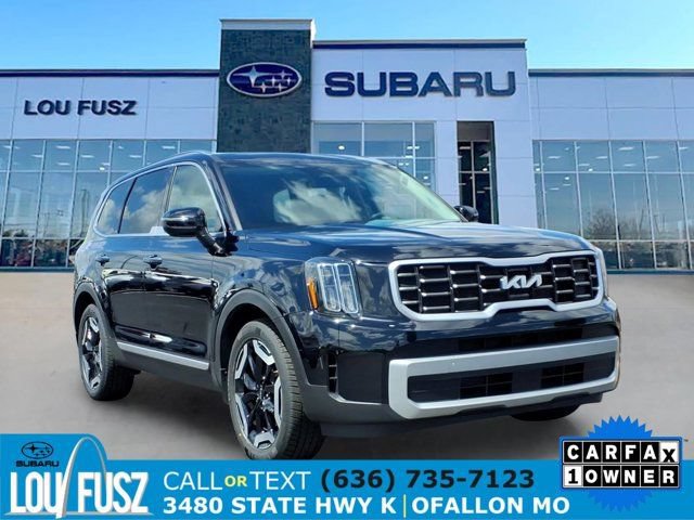 Used 2023 Kia Telluride S