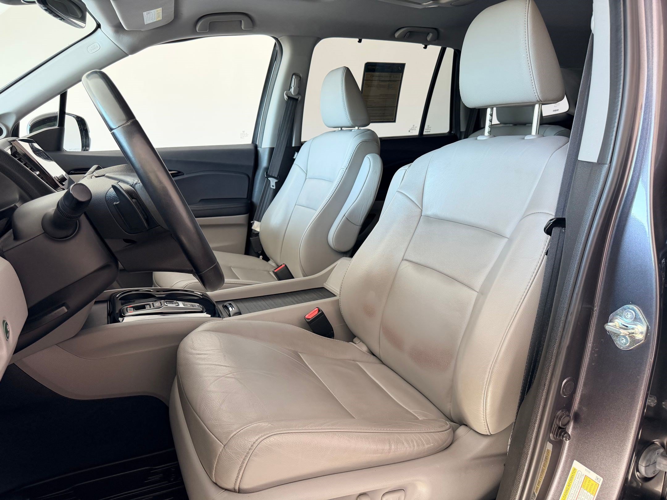 Used 2019 Honda Pilot Touring image 5