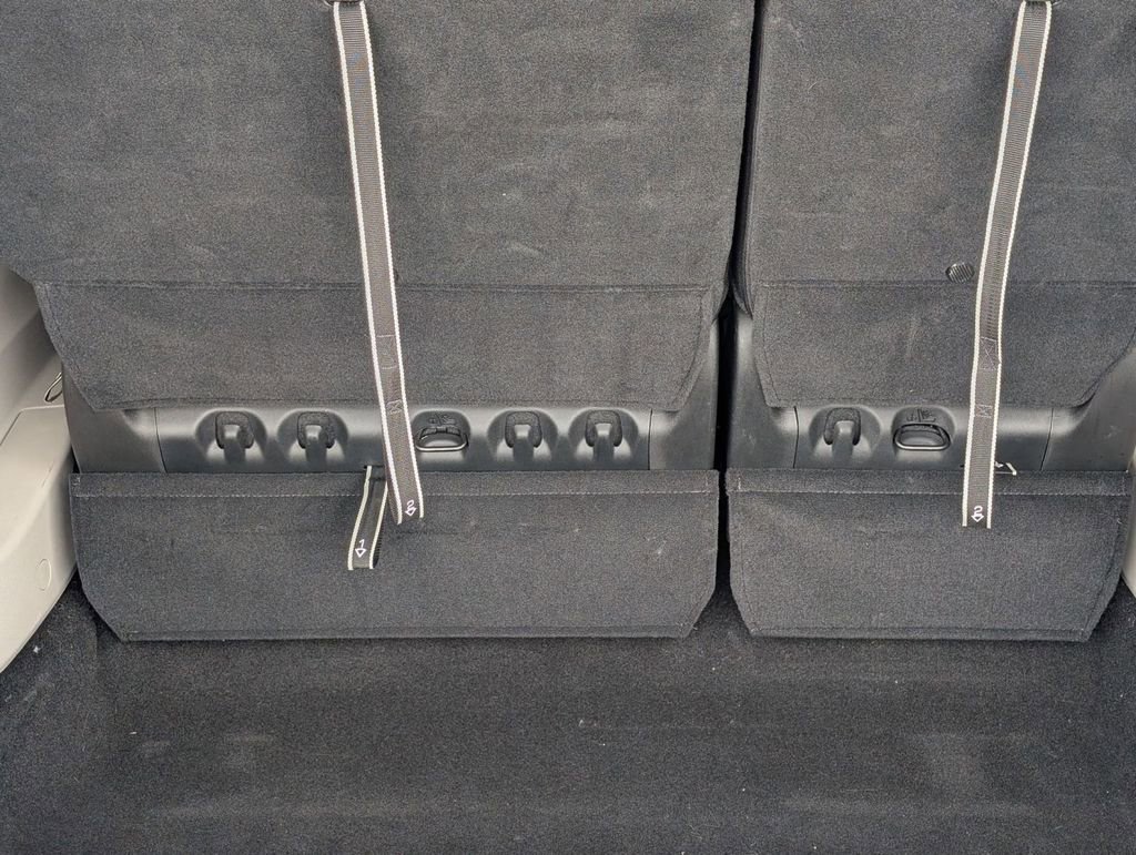 Used 2023 Chrysler Pacifica Limited image 19