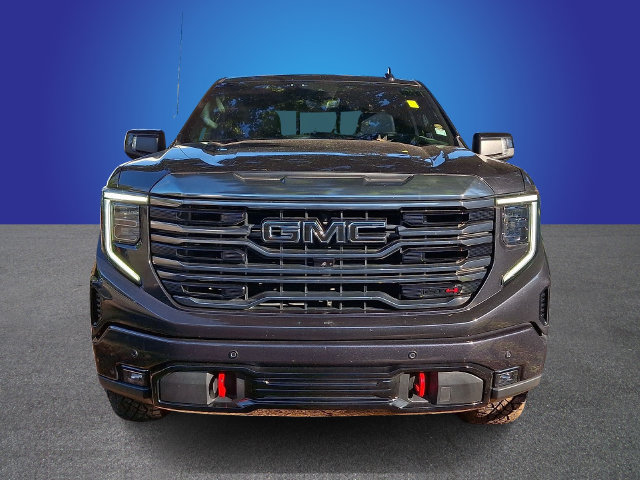 Used 2024 GMC Sierra 1500 AT4 w/ Technology Package AWD/4WD image 2