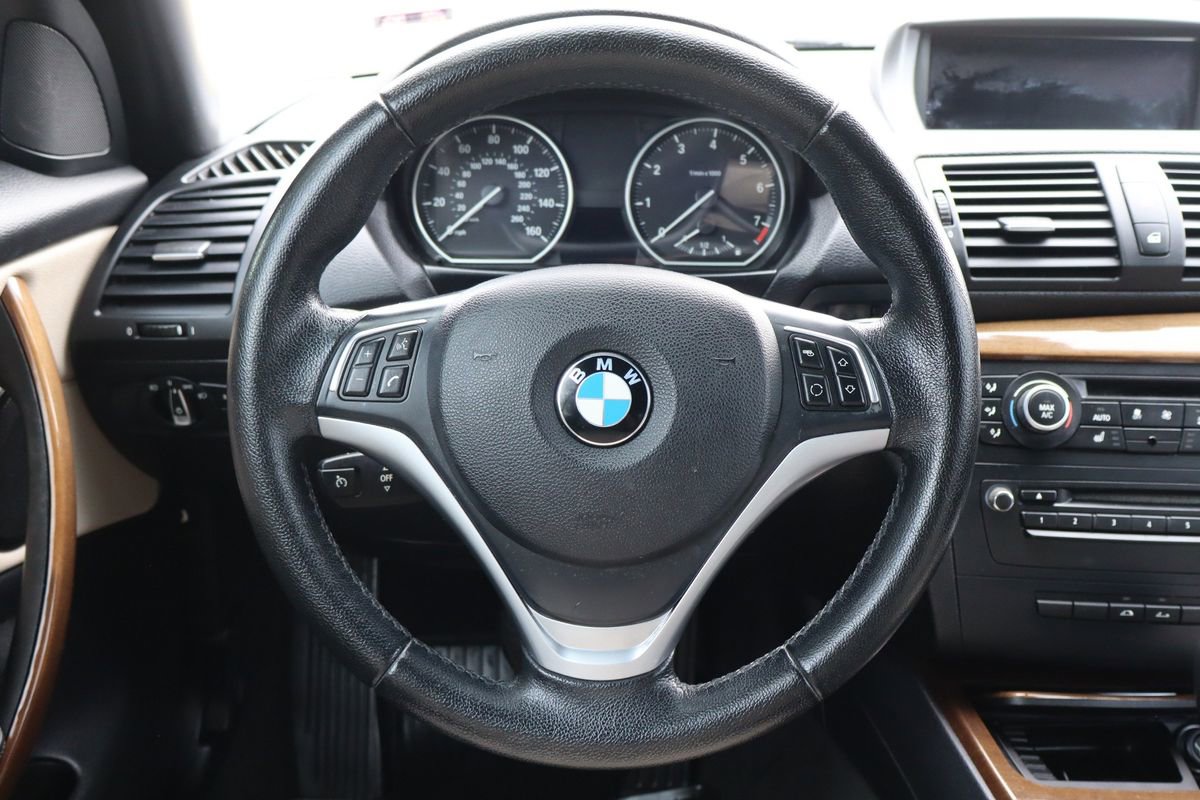 Used 2013 BMW 128i Convertible RWD image 17