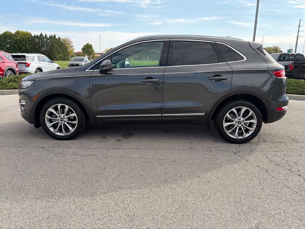 Used 2019 Lincoln MKC Select w/ Select Plus Package FWD image 4