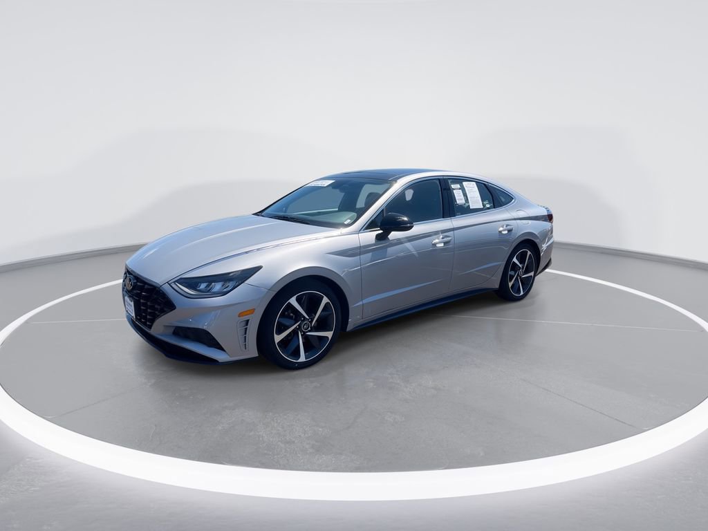 Used 2023 Hyundai Sonata SEL Plus FWD image 4