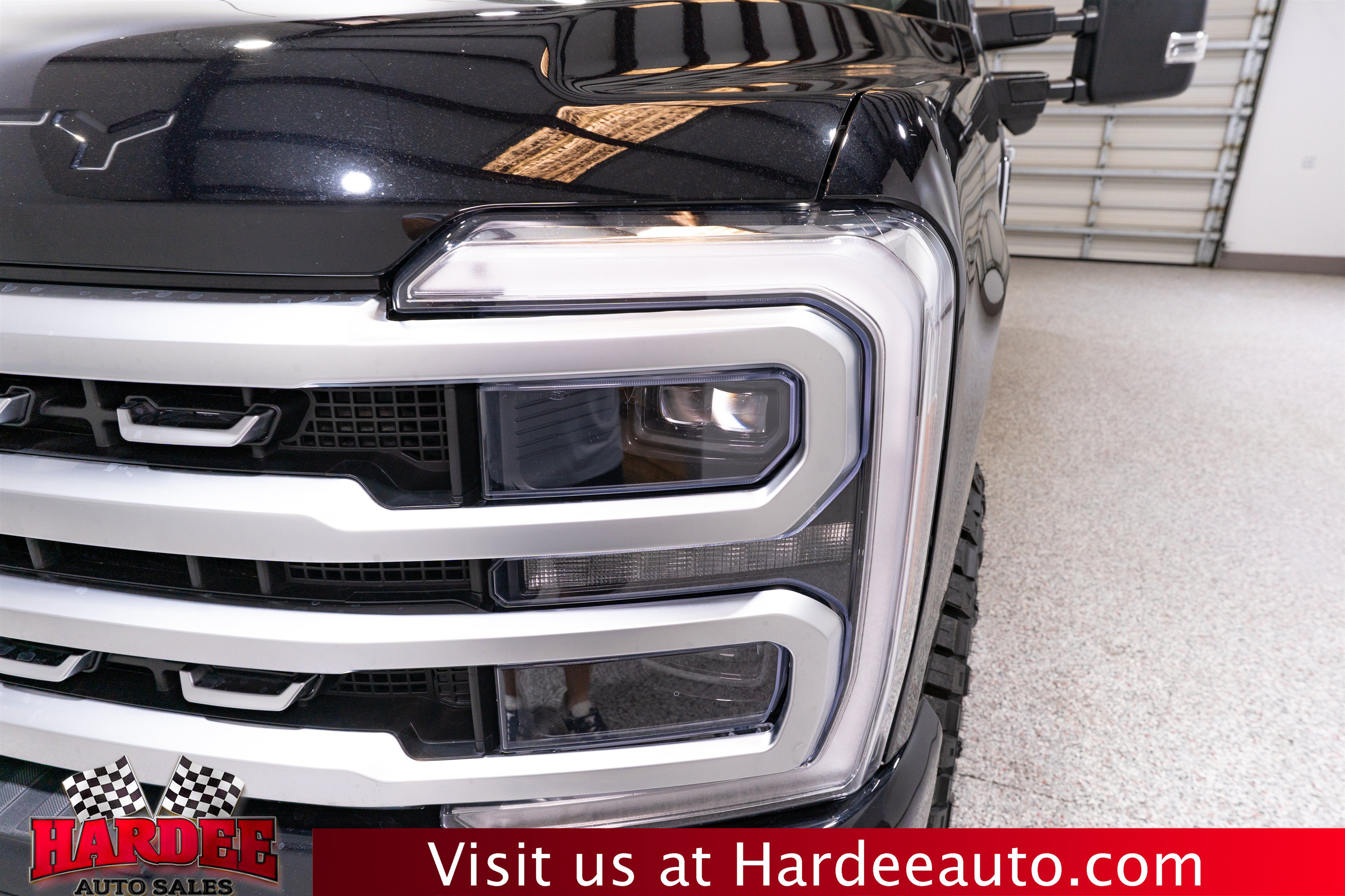 Used 2026 Ford F350 Platinum w/ Platinum Plus Package AWD/4WD image 8