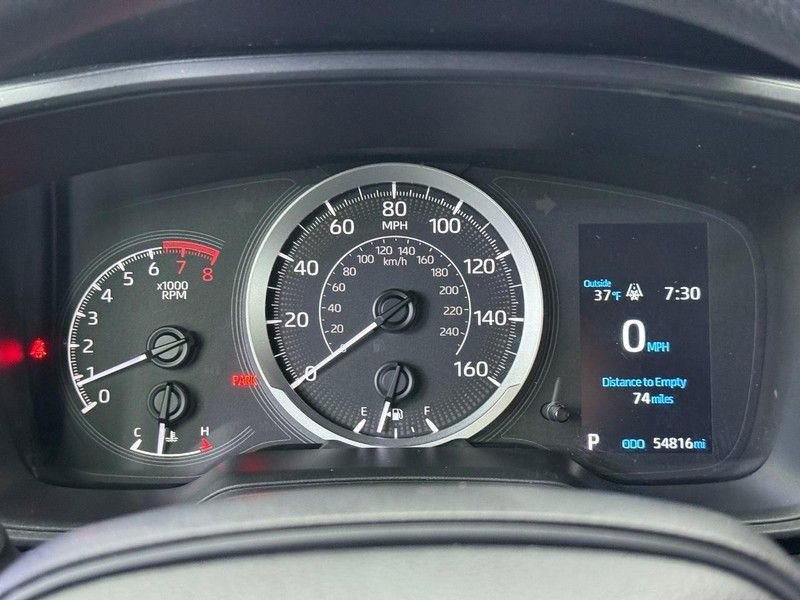 Used 2022 Toyota Corolla LE image 22
