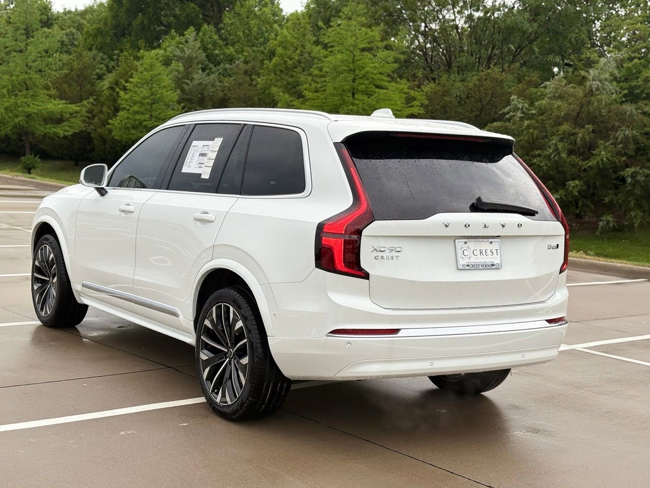 New 2026 Volvo XC90 B6 Plus w/ Protection Package Premier AWD/4WD image 6