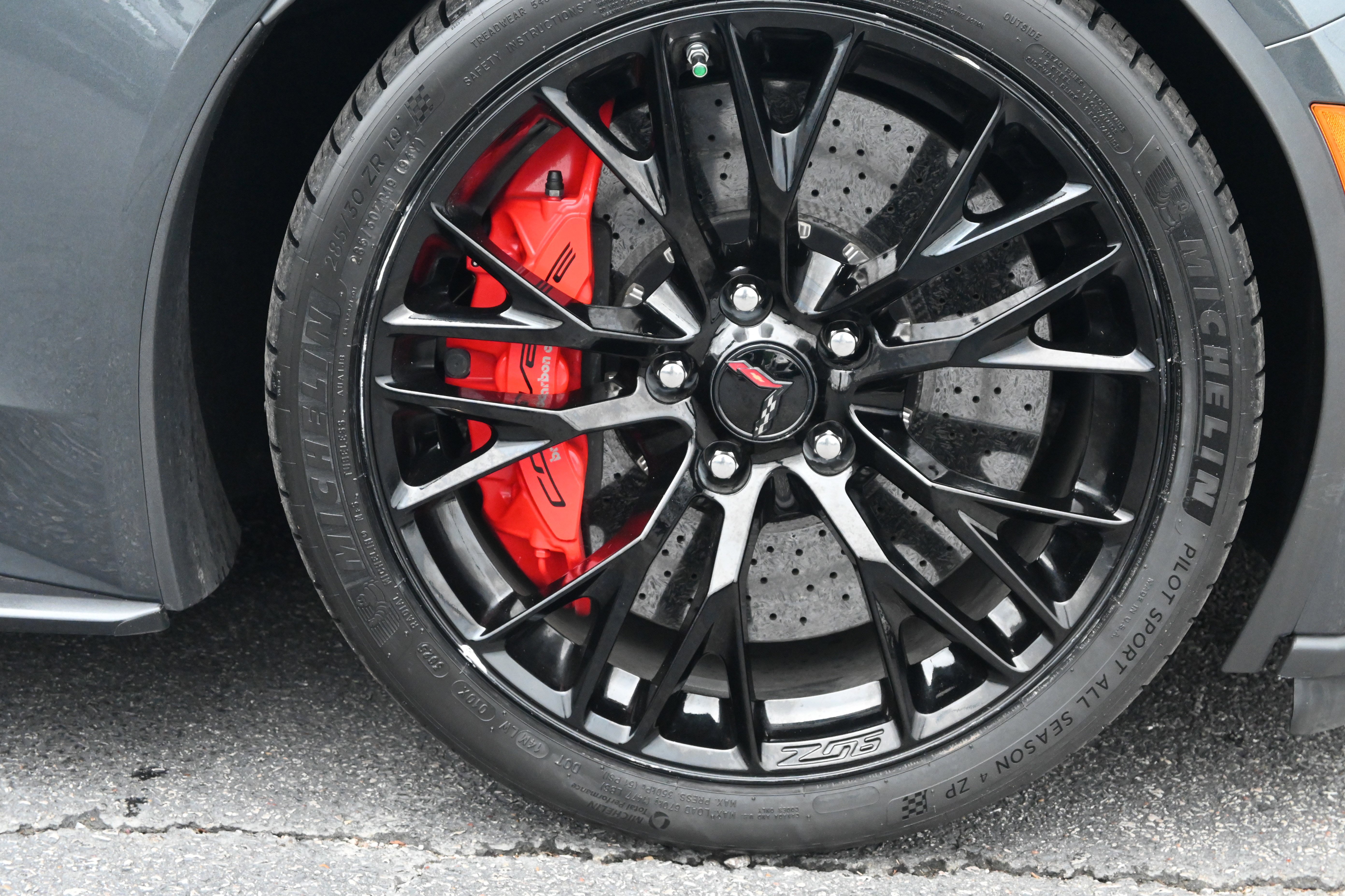 Used 2017 Chevrolet Corvette Z06 image 13