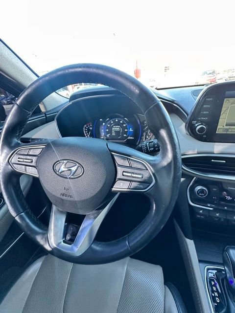 Used 2020 Hyundai Santa Fe Limited image 18