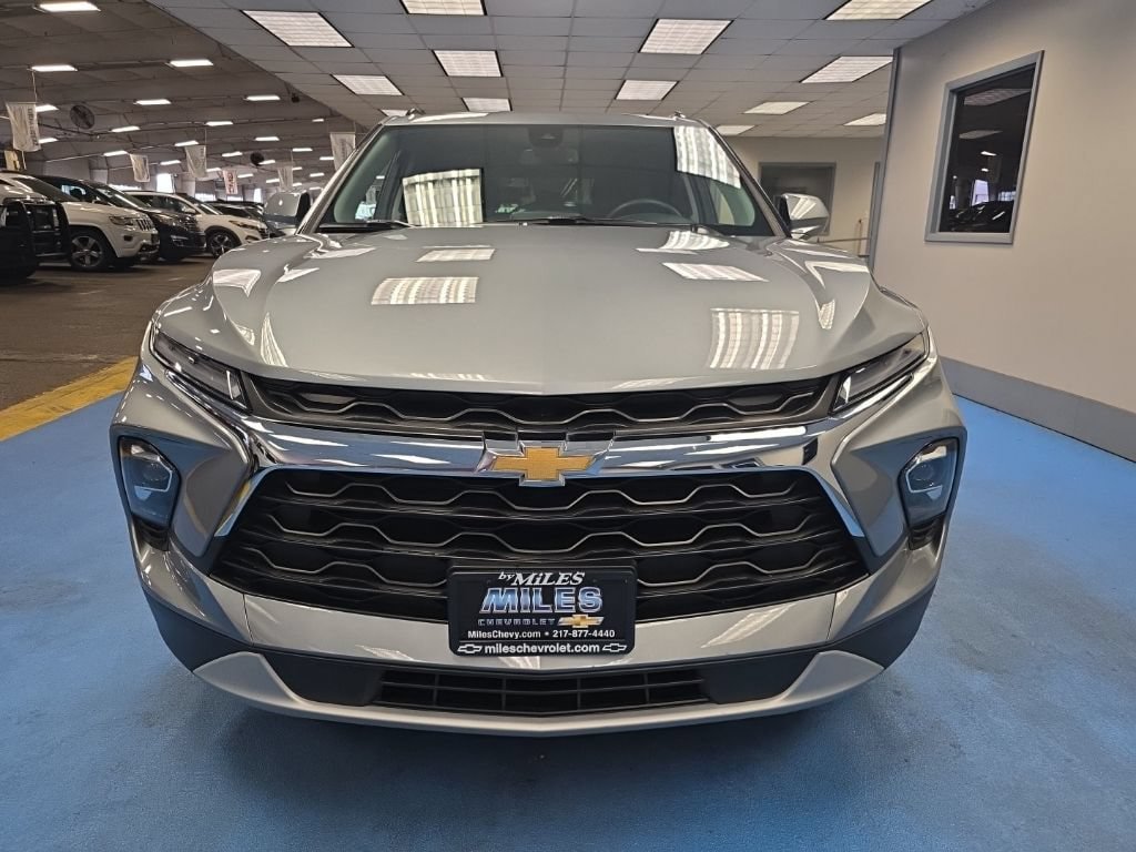 Certified 2024 Chevrolet Blazer LT w/ Convenience Package FWD image 17