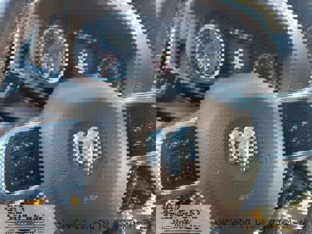 Used 2022 RAM 2500 Laramie image 39