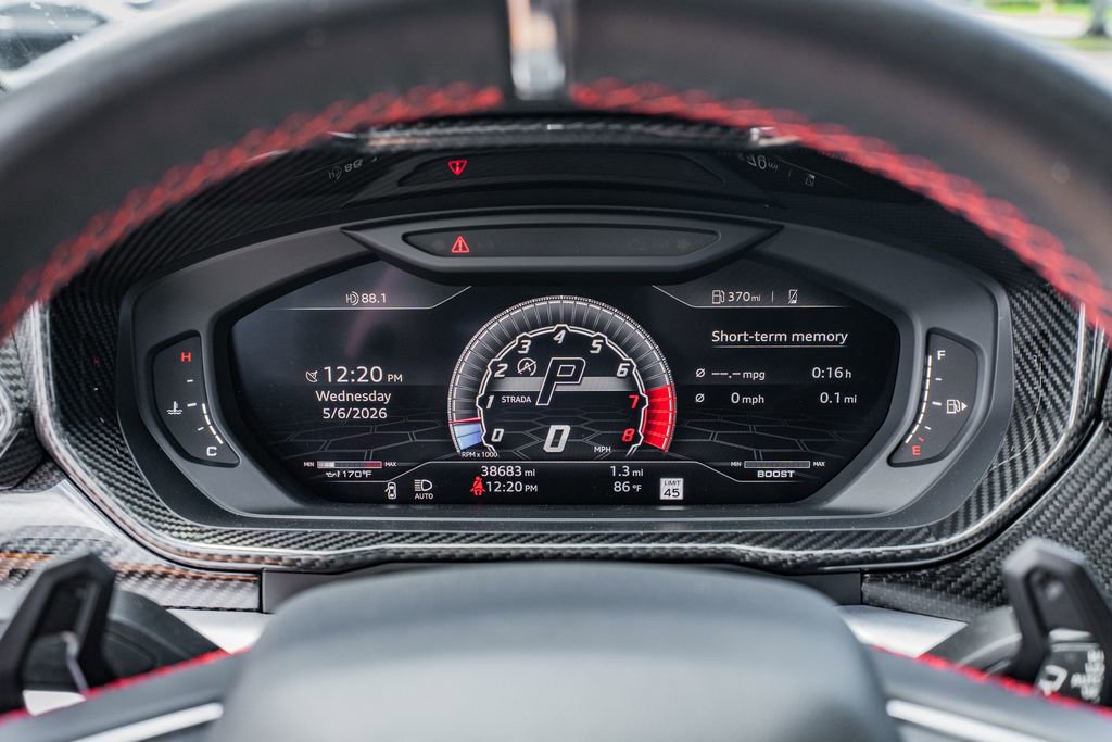 Used 2019 Lamborghini Urus AWD/4WD image 28