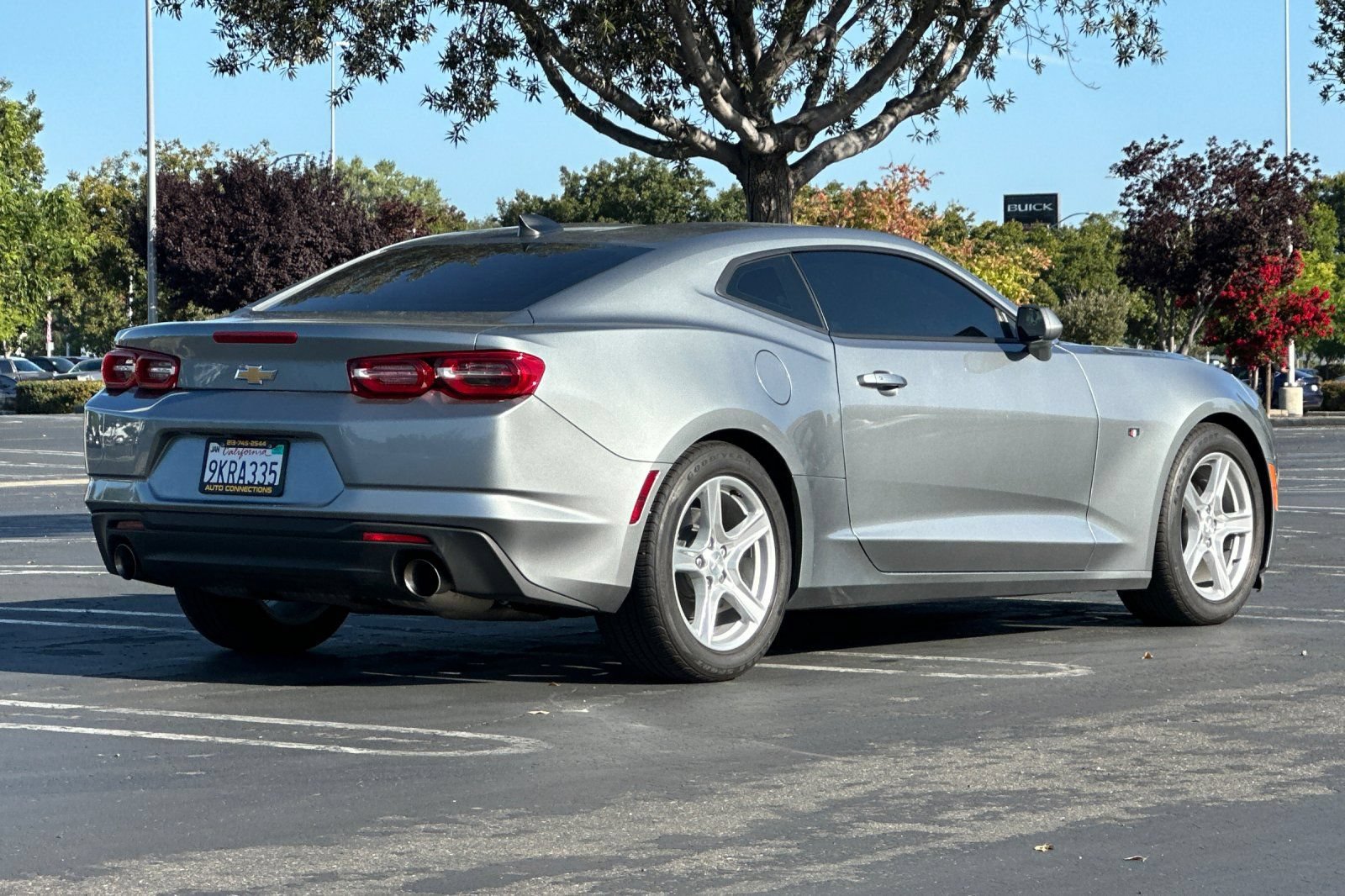 Used 2024 Chevrolet Camaro LT w/ Technology Package RWD image 4