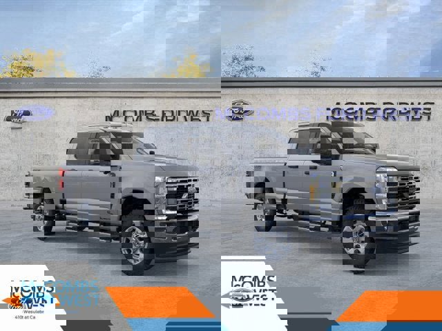 New 2025 Ford F350 XLT w/ 360-Degree Camera Package