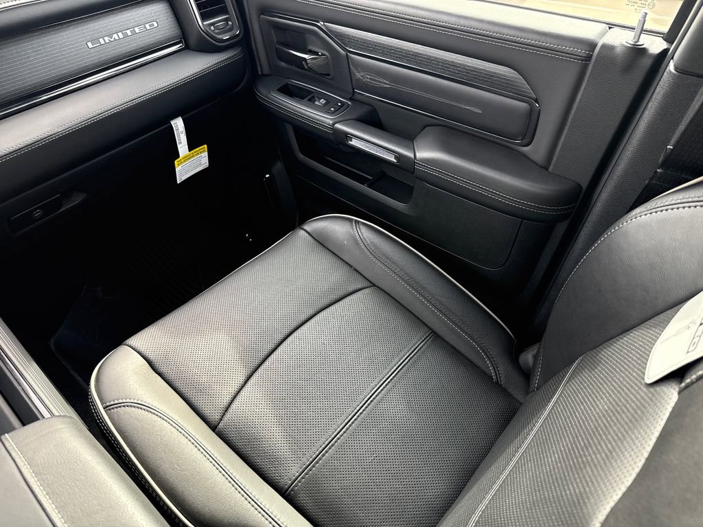 Used 2024 RAM 2500 Limited AWD/4WD image 15