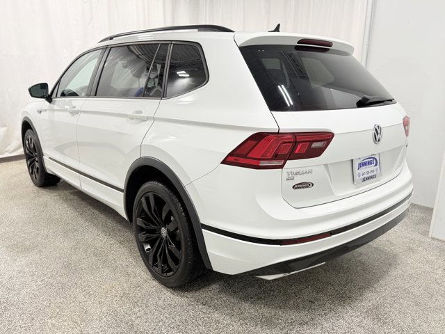 Used 2021 Volkswagen Tiguan SE R-Line AWD/4WD image 6