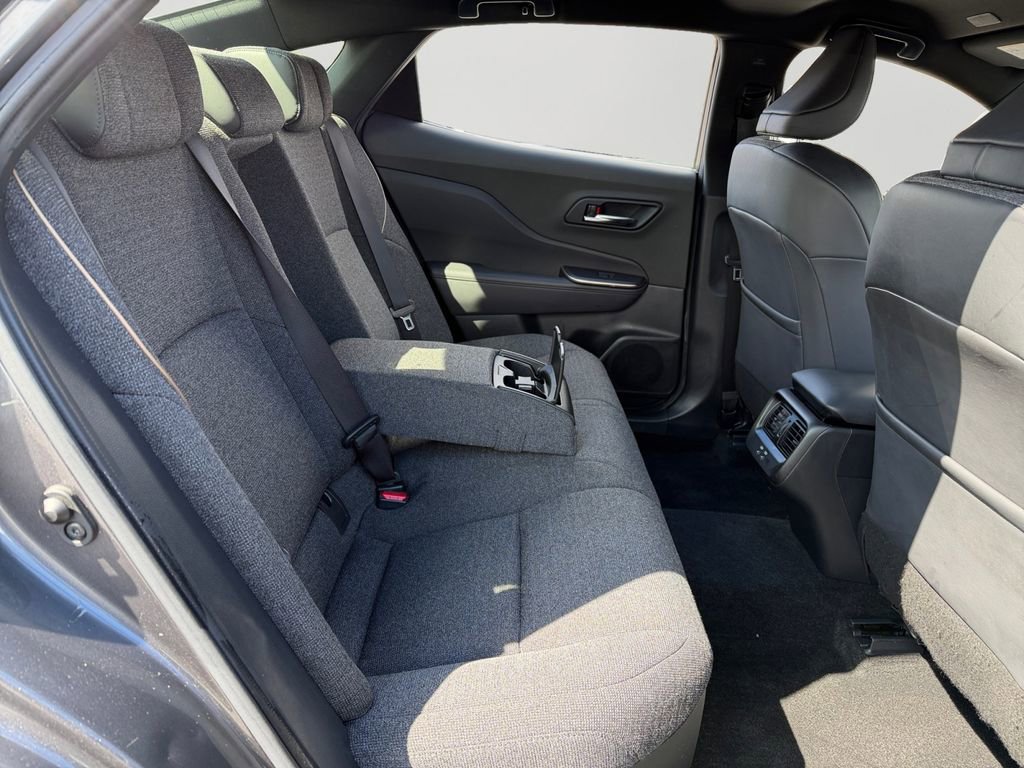 Used 2023 Toyota Crown XLE image 9