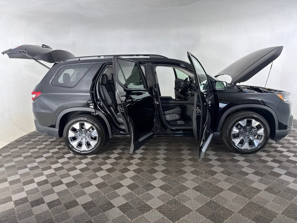 Certified 2026 Honda Pilot Elite image 14