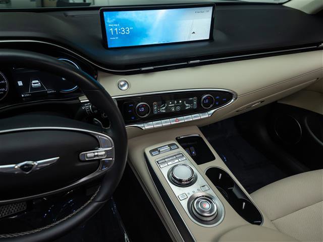 Used 2023 Genesis GV70 2.5T w/ Select Package AWD/4WD image 24