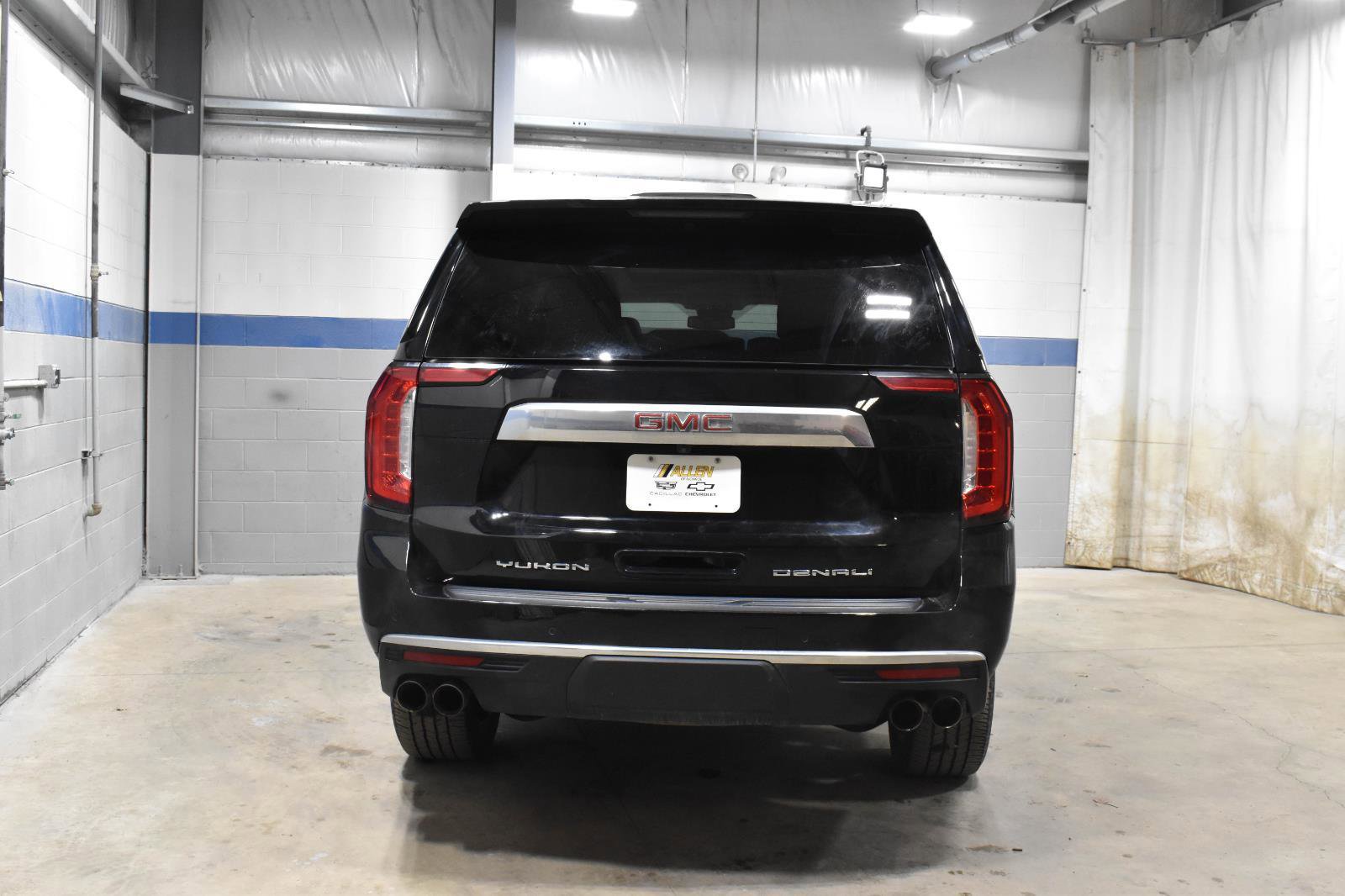 Used 2023 GMC Yukon XL Denali w/ Max Trailering Package image 31