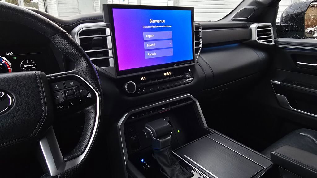 Used 2022 Toyota Tundra Platinum image 29