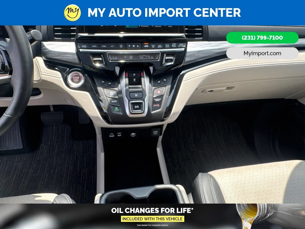 Used 2025 Honda Odyssey Elite image 23