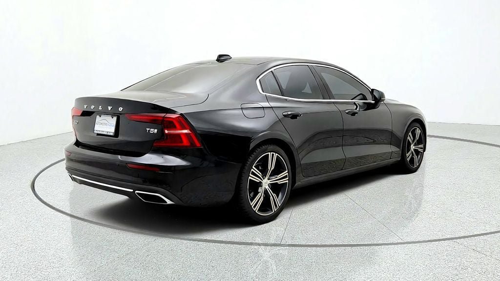 Used 2019 Volvo S60 T5 Inscription FWD image 5