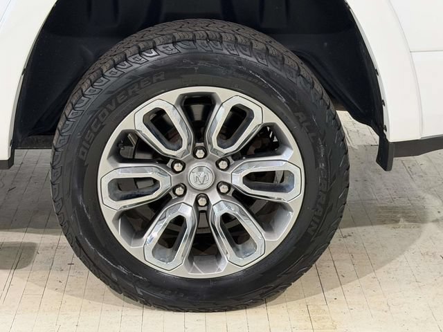 Used 2020 RAM 1500 Laramie w/ Sport Appearance Package AWD/4WD image 12