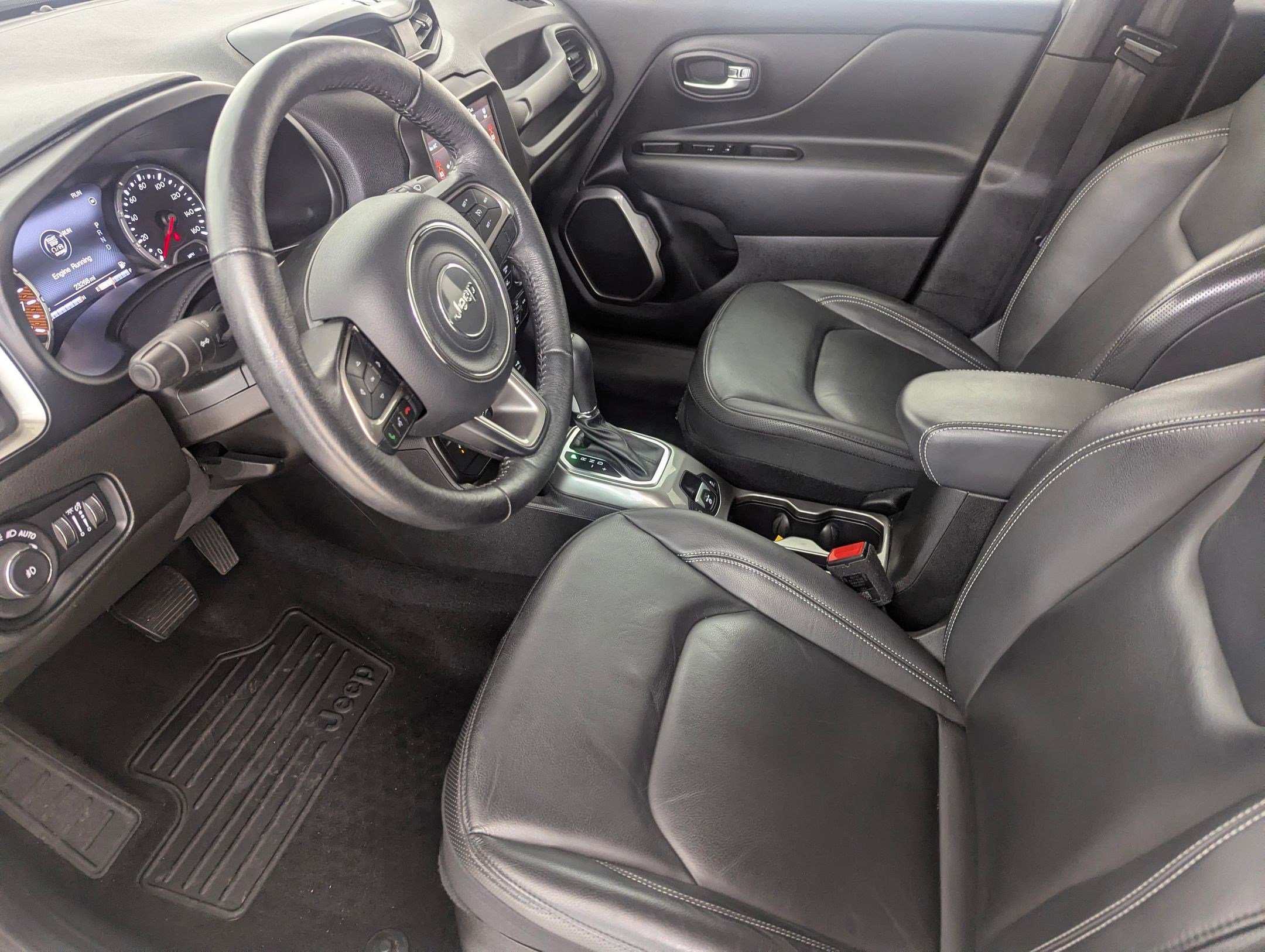 Used 2022 Jeep Renegade Limited image 4