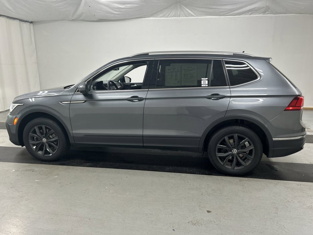Certified 2024 Volkswagen Tiguan SE w/ Panoramic Sunroof Package AWD/4WD image 6