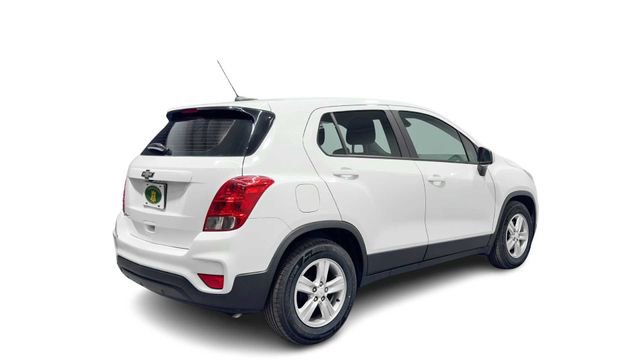 Used 2020 Chevrolet Trax LS image 2