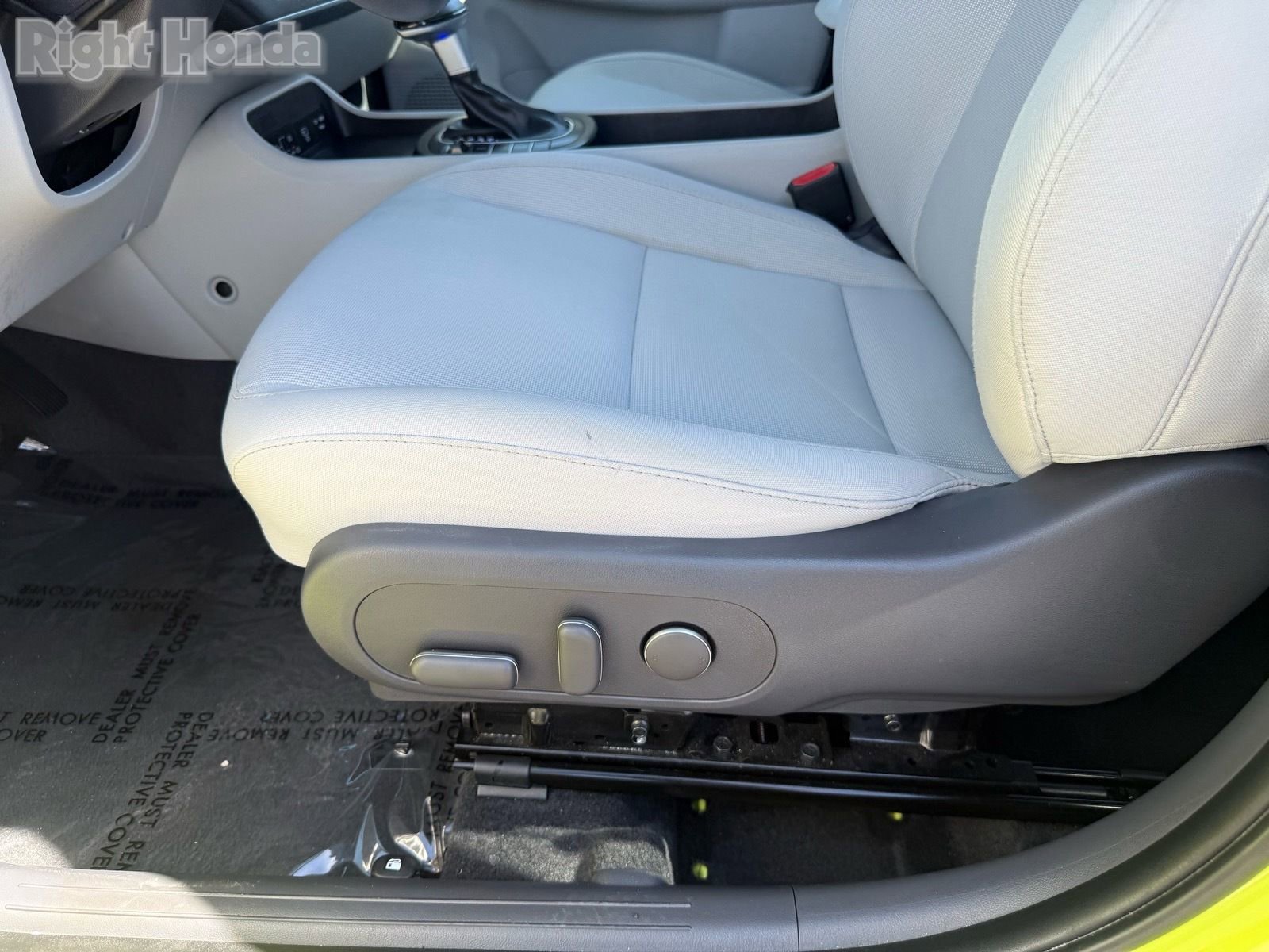 Used 2025 Hyundai Kona SEL image 14