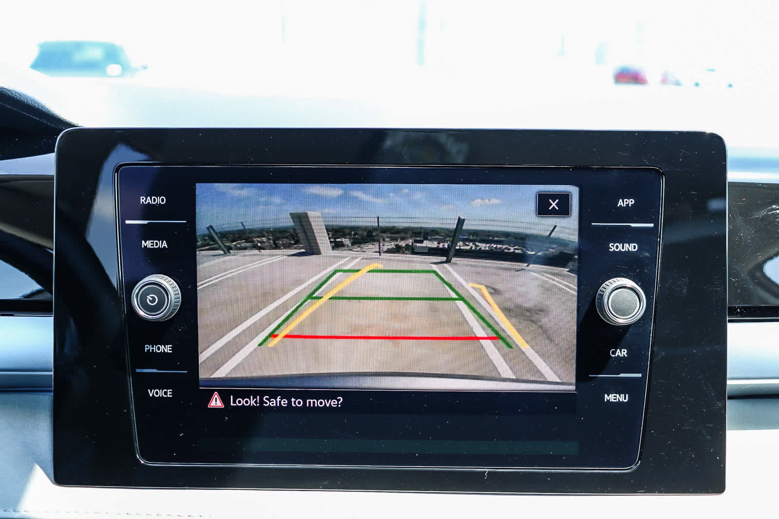 New 2025 Volkswagen Taos SE FWD image 26