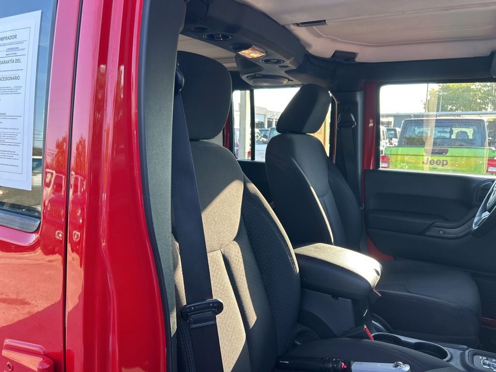 Used 2014 Jeep Wrangler Unlimited Sport w/ Connectivity Group image 20